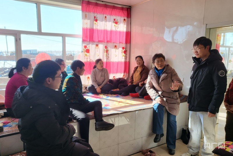 從“移植”到“扎根”：“組團(tuán)式”幫扶在化德澆灌出三棵“樹”